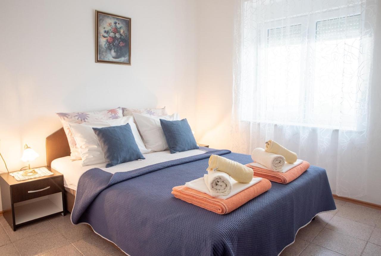 סנג' Apartmani Silvana&Vera מראה חיצוני תמונה