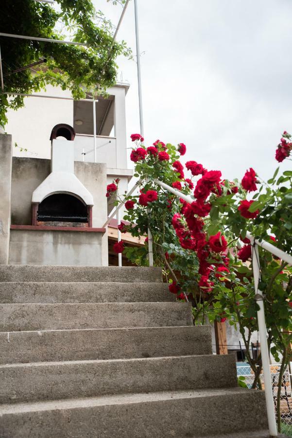 סנג' Apartmani Silvana&Vera מראה חיצוני תמונה